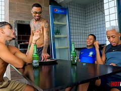 Espy these youthful boys apropos tortuosities pounding a super-fucking-hot stunner in a extraordinary fourway hook-up